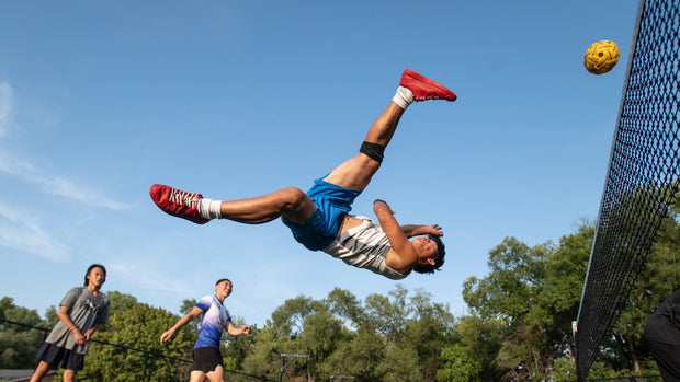 藤球  Sepak takraw <strong>增強下肢力量</strong>