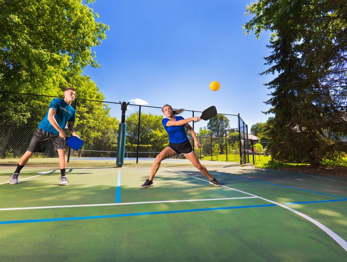 <h2>香港熱門新興運動</h2><h2>匹克球 Pickleball</h2>