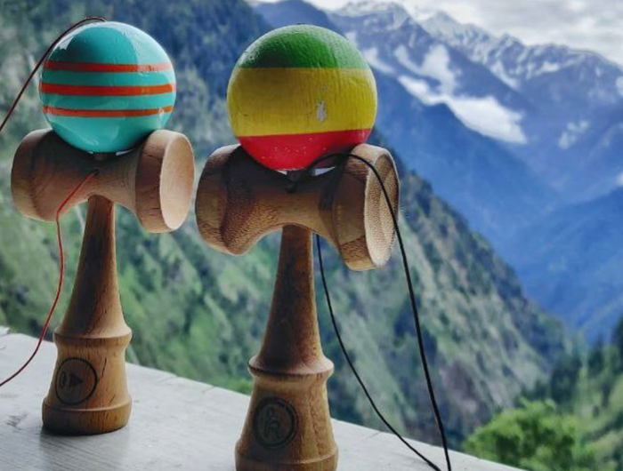 <h2>香港熱門新興運動</h2><h2>劍球 Kendama</h2>