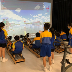 電子運動館
